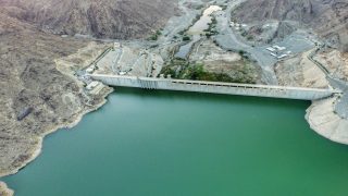 من فوائد إقامة السدود على الاودية لمنع هدر مياه الامطار