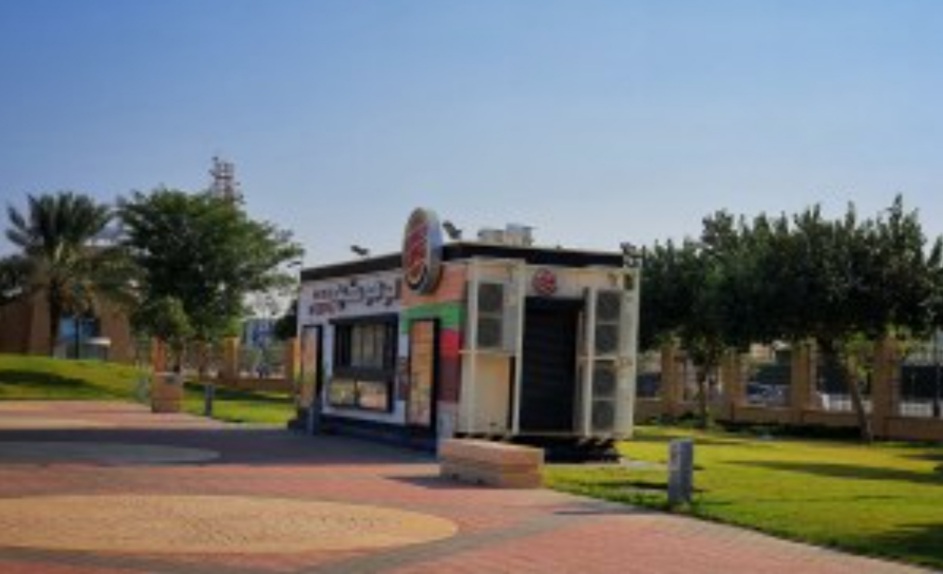 المطاعم والمقاهي