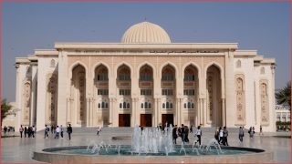 تخصصات الجامعة الأمريكية في الشارقة