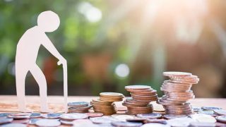 كم نصيب الزوجة من راتب زوجها المتوفى؟