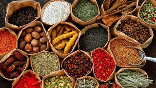 اقرب عطار من موقعي في السعودية